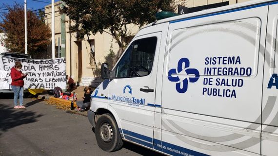 Los enfermeros de la Guardia del Hospital se manifiestan por un régimen de 6 horas