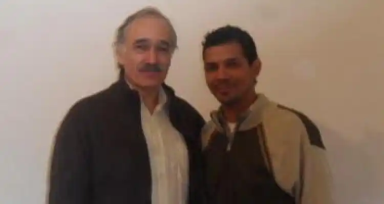 Tallarinada en el Partido Socialista