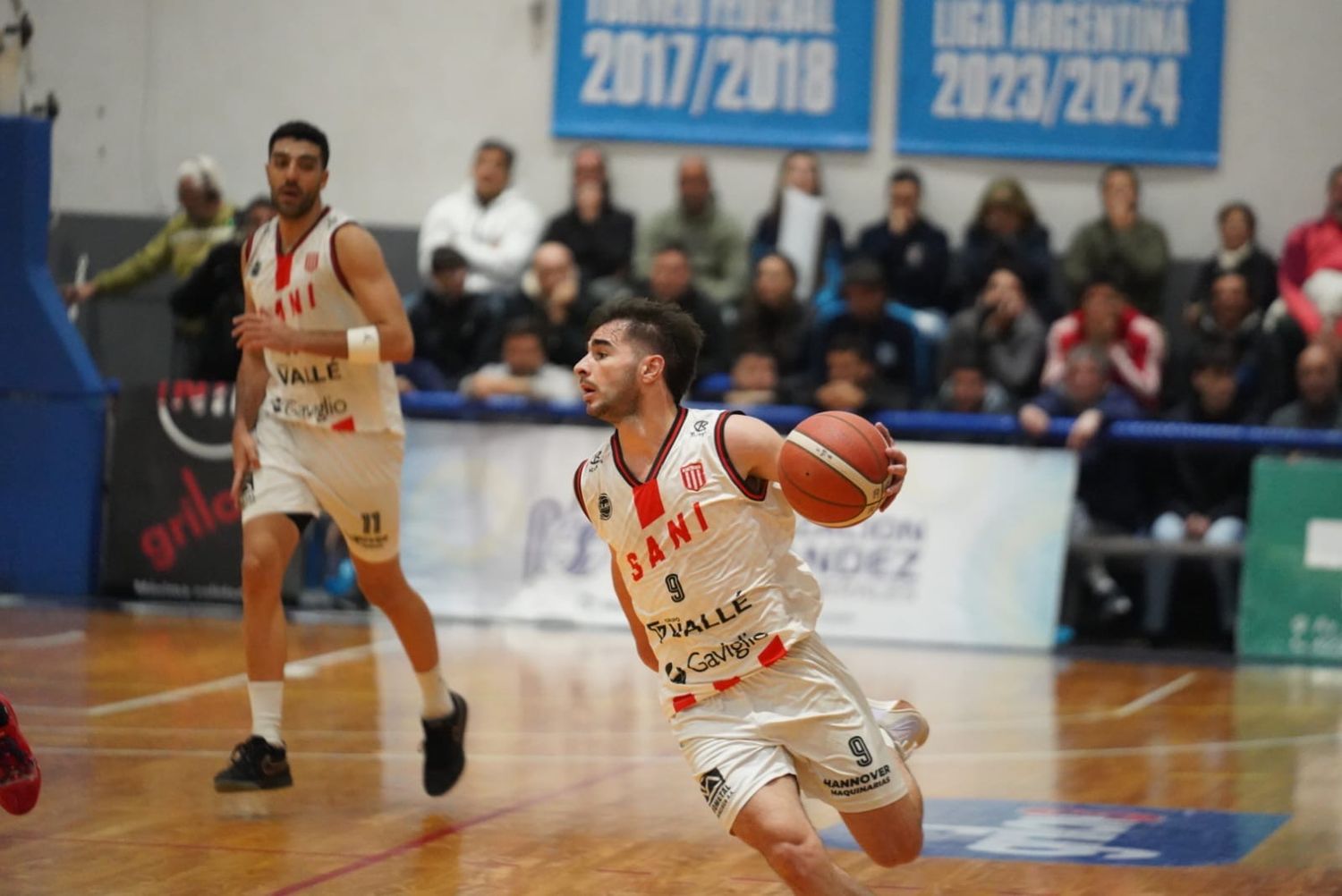 Perdió San Isidro: está 0-2 y obligado a ganar en su casa