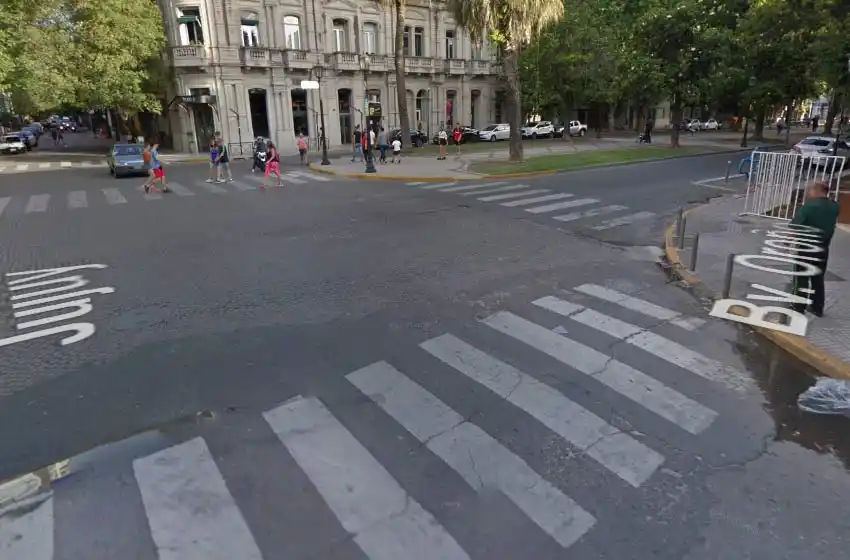 Otra vez Pichincha: se pelearon a las piñas, agredieron a policías y terminaron detenidos