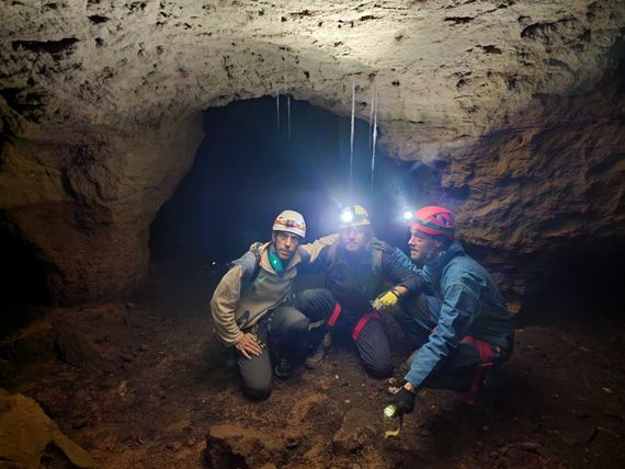 Contundentes recomendaciones de los espeleólogos para no construir en las minas del macizo Carrasco