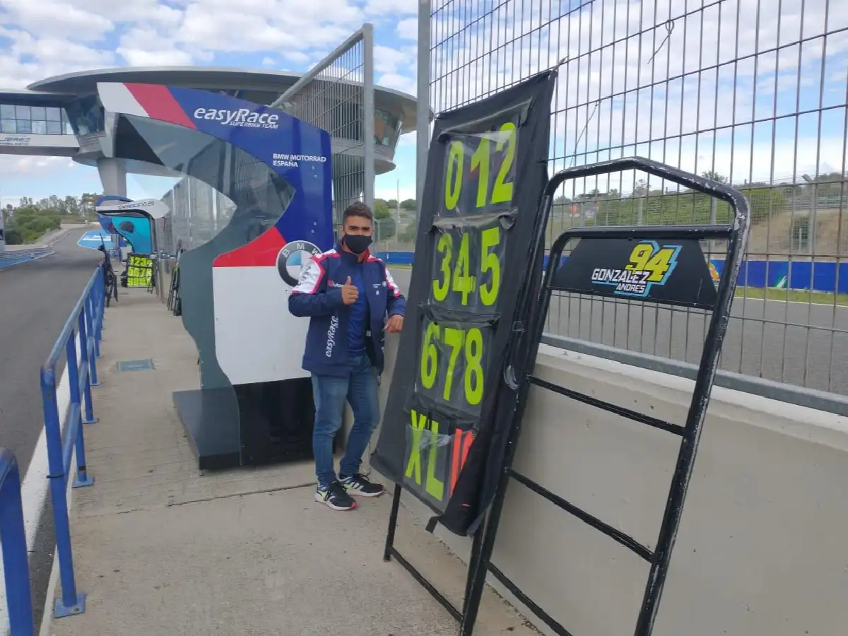 González ya  giró en España