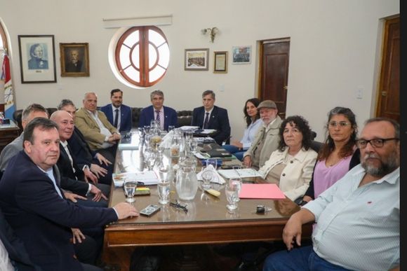 Estatales de UPCN aceptaron la oferta paritaria de la provincia