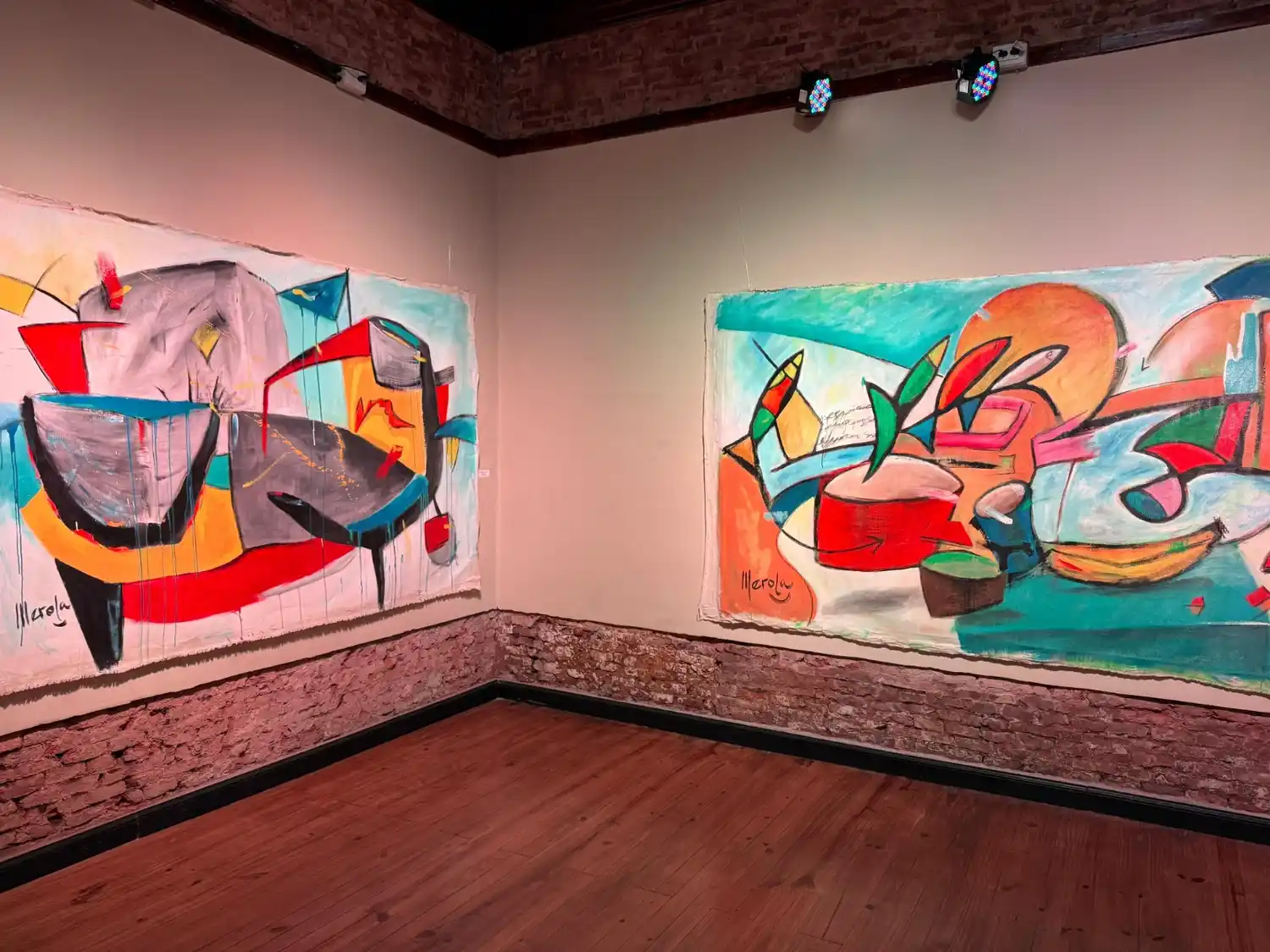 Dos de los cuadros que están en exposición en la Casa Museo.