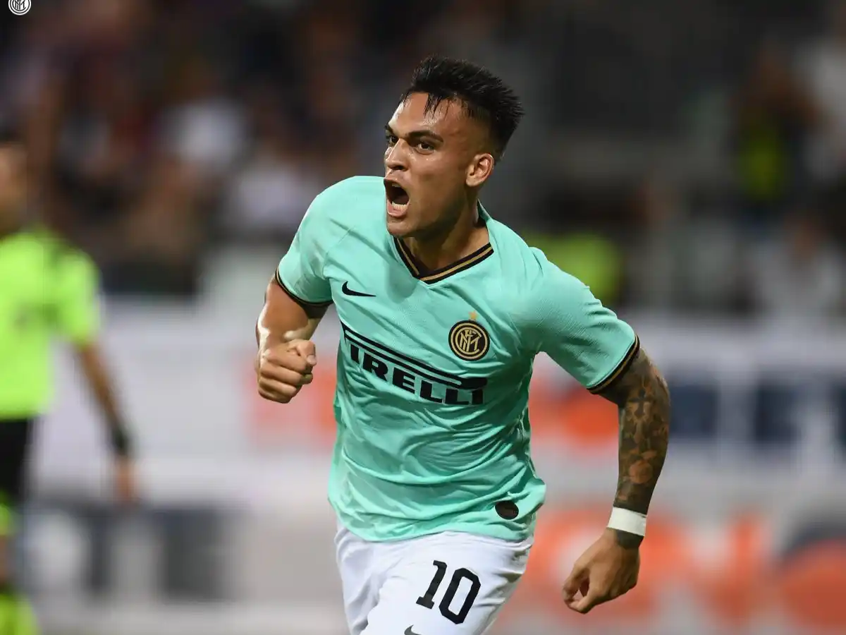 Lautaro Martínez festejó en Italia