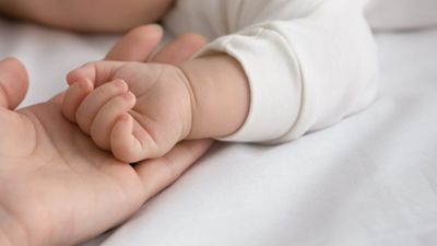 Córdoba: declaran en situación de adoptabilidad a bebé nacido por subrogación de vientre