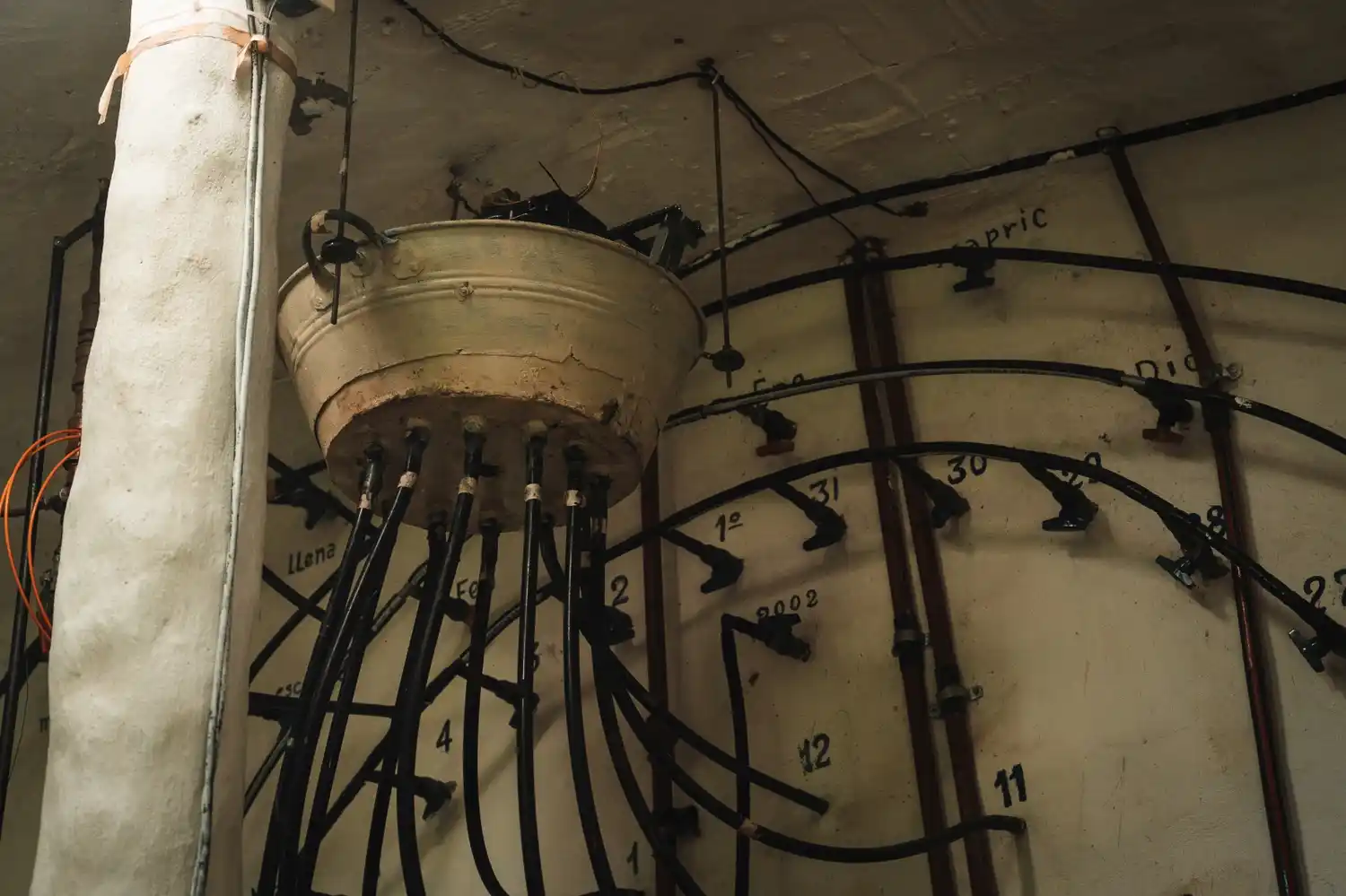 El sueño del Tano reloj calendario por dentro