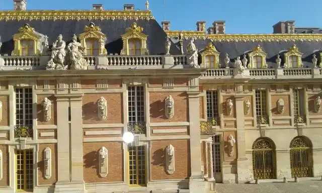 Zélika Alarcón de Tamaño: “Mi soñado viaje a París” 2ª parte
