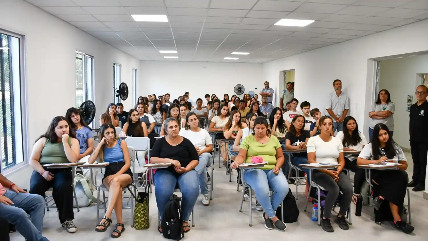 Más de 150 estudiantes cursan actualmente carreras universitarias en el NIDO