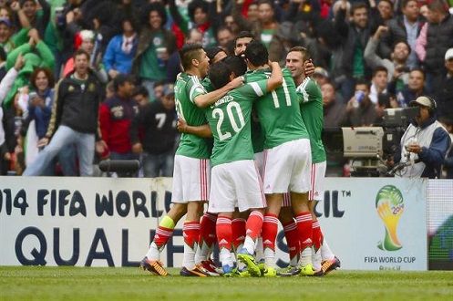 Méjico goleó a Nueva Zelanda y quedó cerca de Barsil 2014