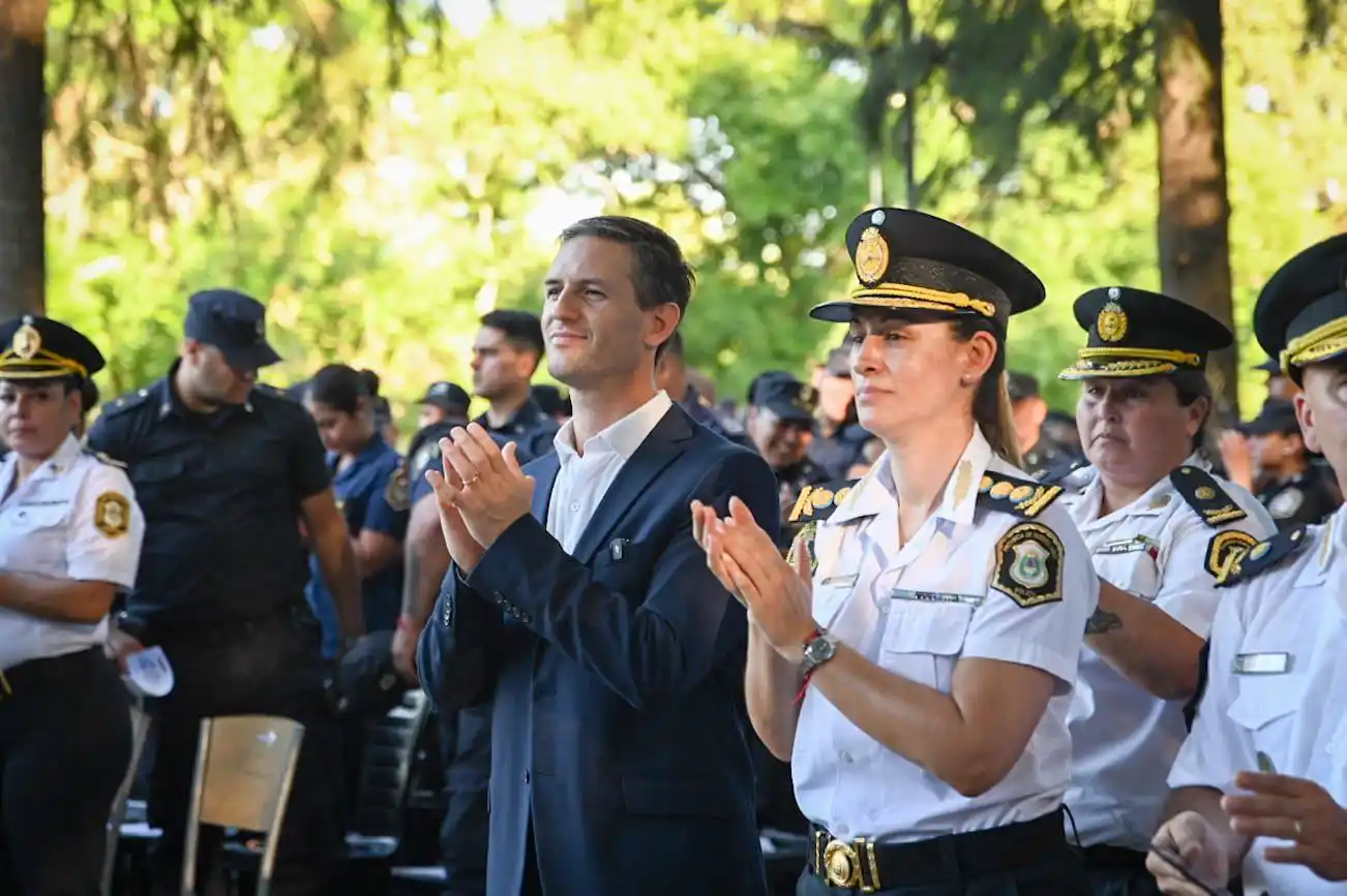 El intendente de San Vicente en el acto aniversario de la policía bonaerense el pasado 26 de diciembre de 2025. Foto: Municipalidad de San Vicente.