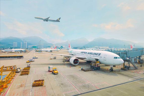 Hong Kong prohíbe los cargadores portátiles en vuelos de aerolíneas locales a partir de abril