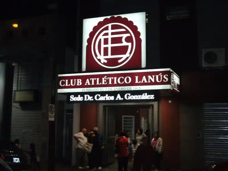 Lanús emitió un comunicado por la muerte de Martín Gerez 
