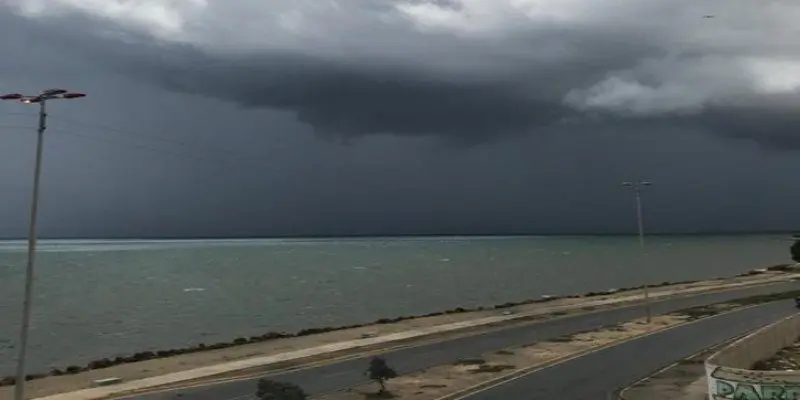 Los efectos de Gonzalo: llueve fuerte  en Sucre y Nueva Esparta (+Video)