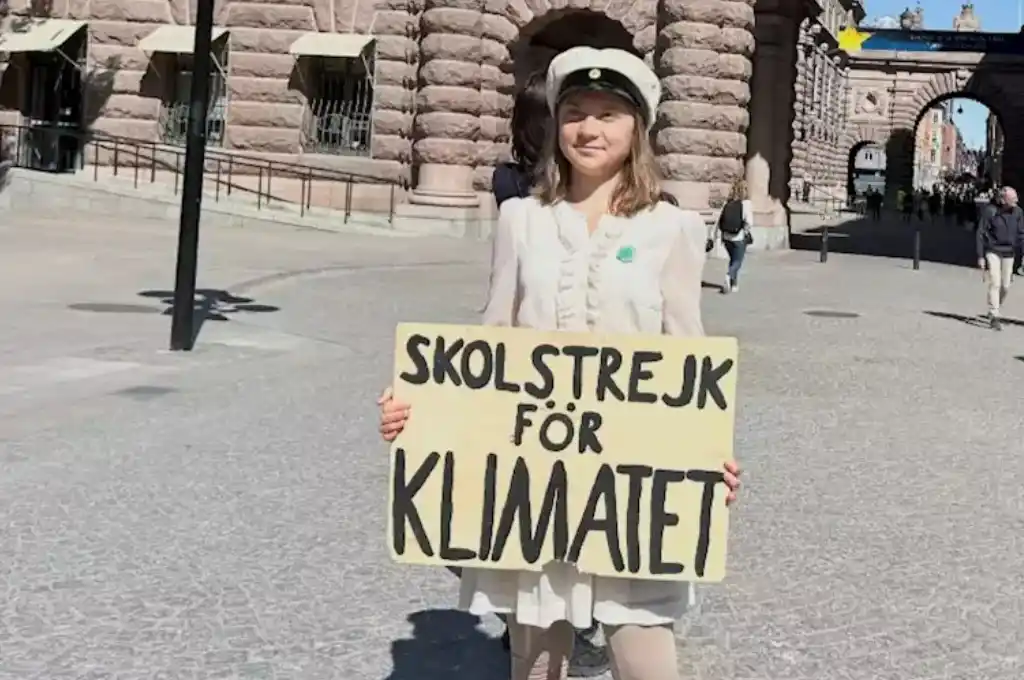 Greta Thunberg terminó el secundario y asistió a su última huelga escolar por el clima