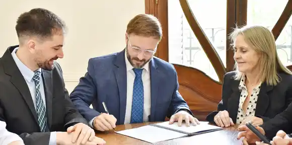 Azcué presentó el presupuesto 2026 con la inversión en obras más alta de los últimos años