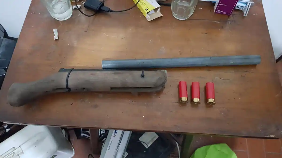 Hallaron armas en la casa del supuesto asesino de la policía Espíndola