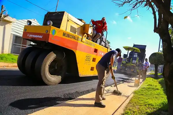 El Municipio realiza trabajos de mantenimiento asfáltico