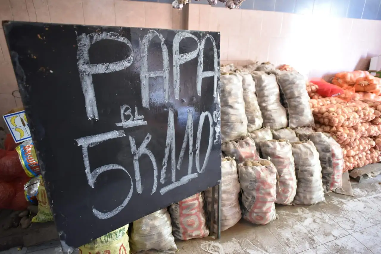 Frutas y verduras: Bajaron las ventas y comerciantes esperan el verano