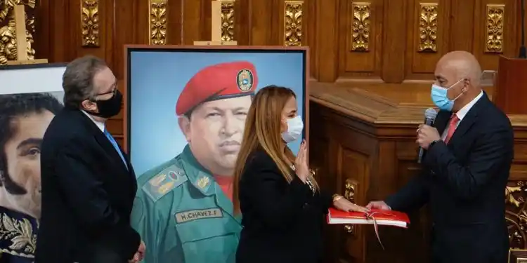 Ratifican a Jorge Rodríguez y a Iris Varela al frente de la Asamblea Nacional  chavista