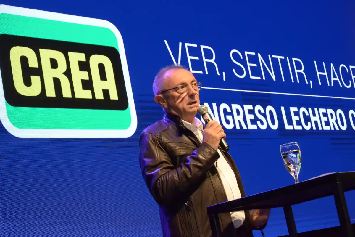 CREA reunió a un importante número de empresarios y técnicos, y a más de 40 empresas del sector
