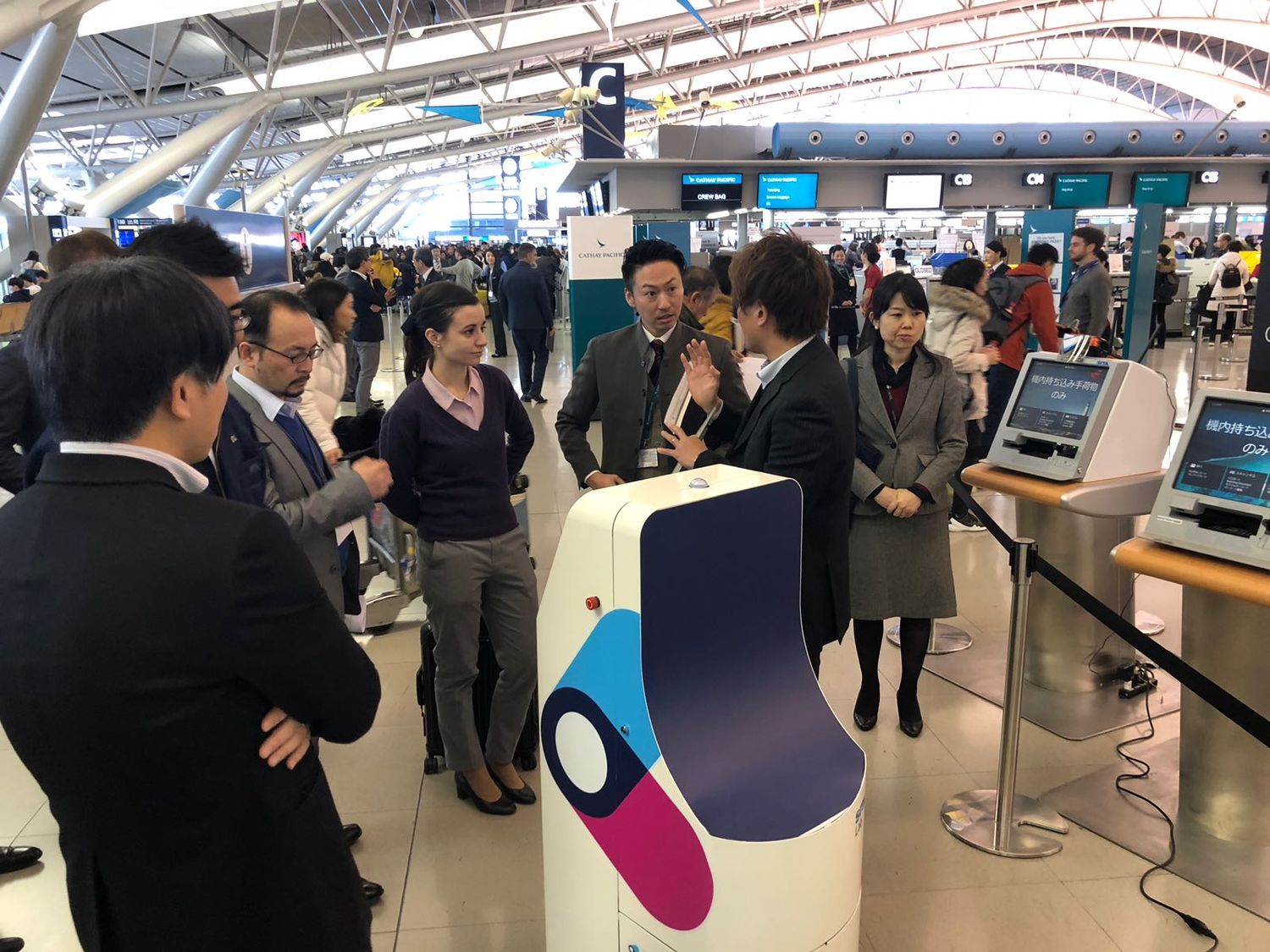 KATE, el «robot check-in» de SITA debutó en Japón