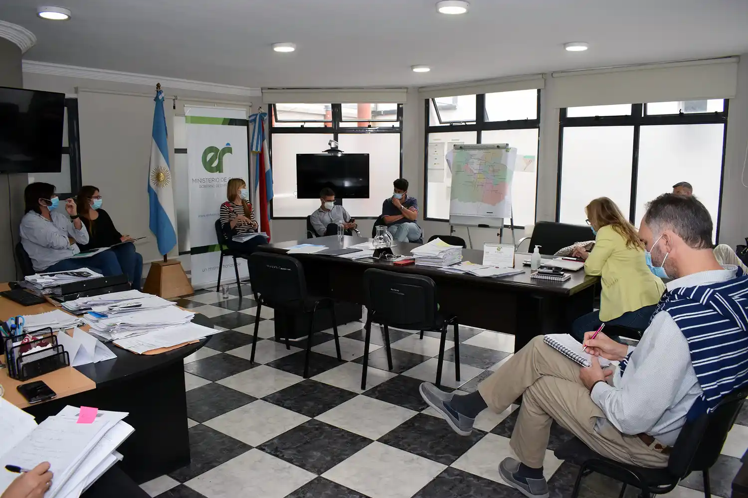 El COES provincial aseguró que “es esencial preparar el sistema de salud para la segunda ola”