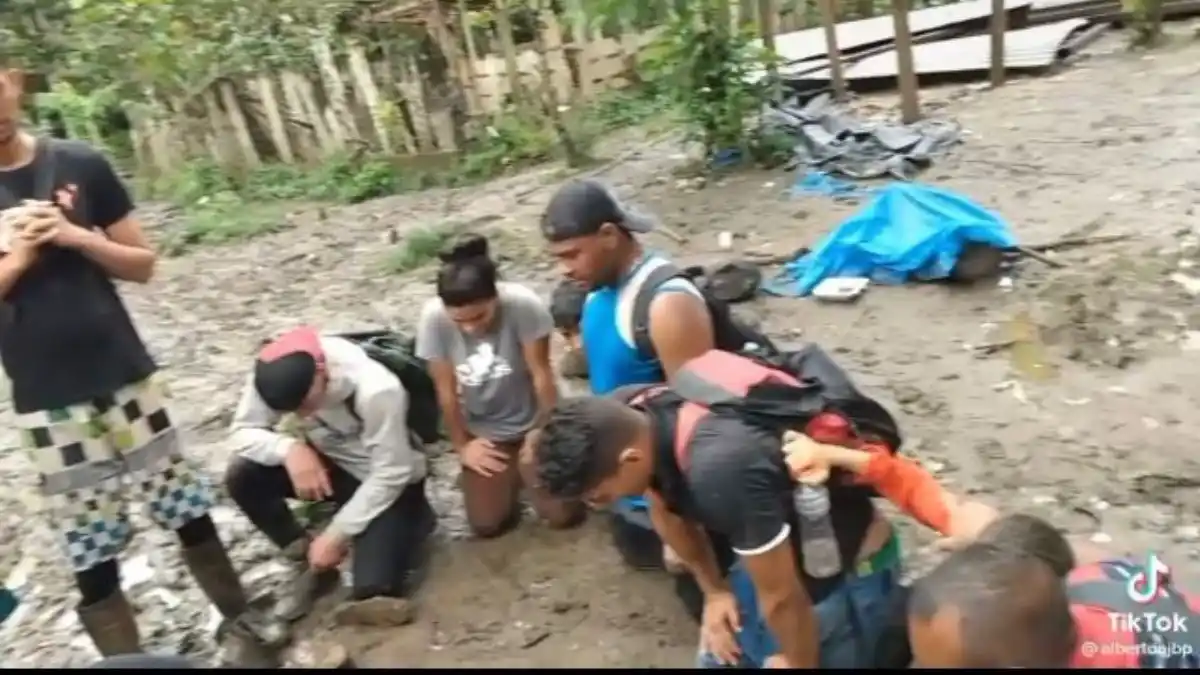 CON DIOS POR DELANTE: Migrantes venezolanos se aferran a la fe para atravesar el Darién