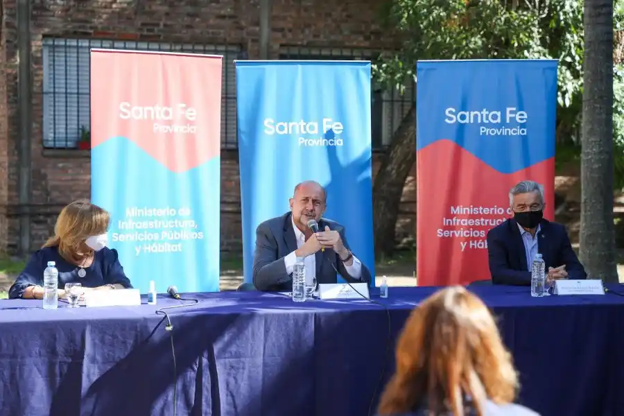 Angélica: La Provincia invierte 8 millones de pesos en obras hídricas