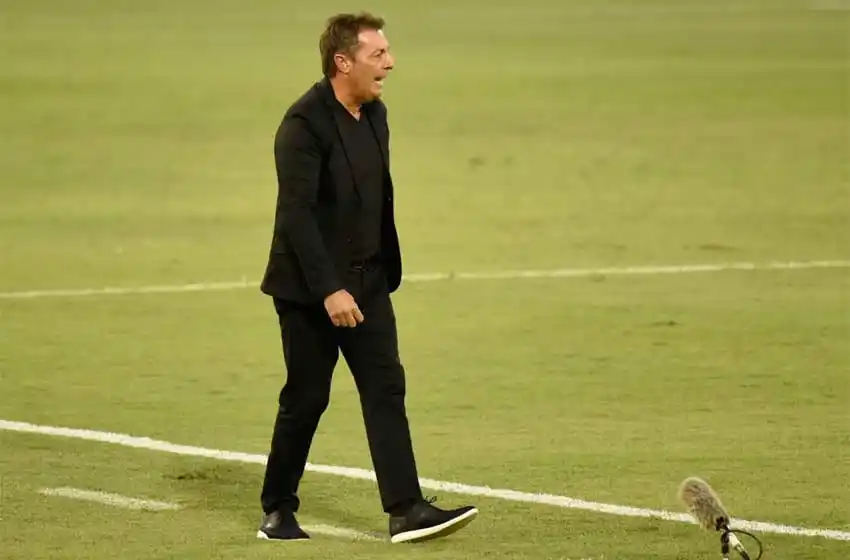 Kudelka, sobre su continuidad: «Denme la oportunidad de salir esta situación incómoda»