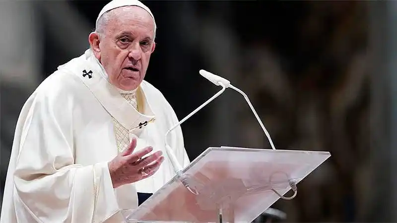 Francisco pidió que se cumplan las cuarentenas "por el bien de todos"