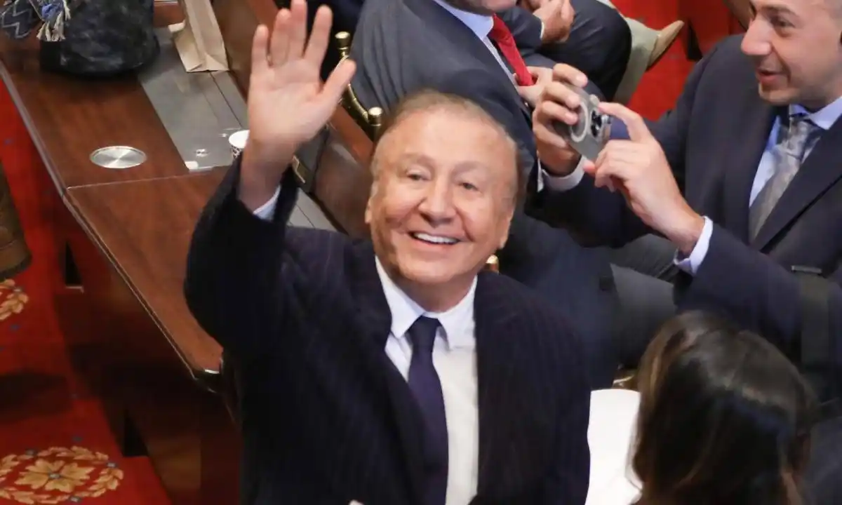 Reaparece Rodolfo Hernández diciendo que alista ataque a sus opositores