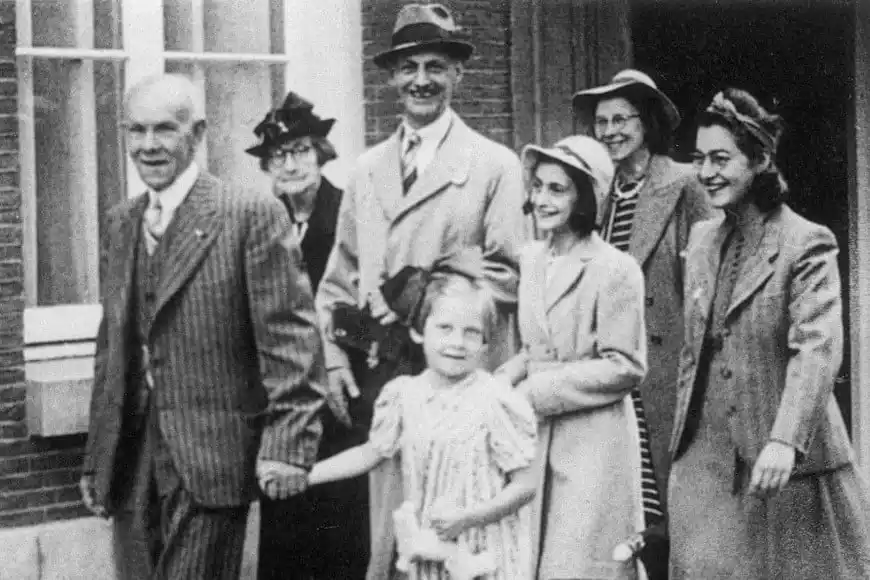 Murió la hermanastra de Ana Frank