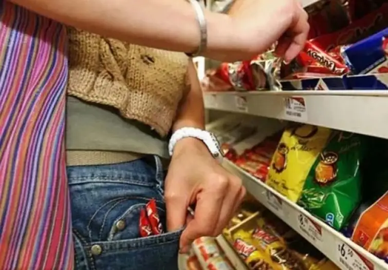 El episodio ocurrió en un comercio de Maipú y Casey. Imagen ilustrativa