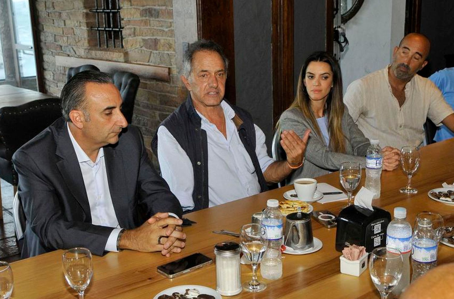 Daniel Scioli se reunió en Mar del Plata con empresarios del turismo local