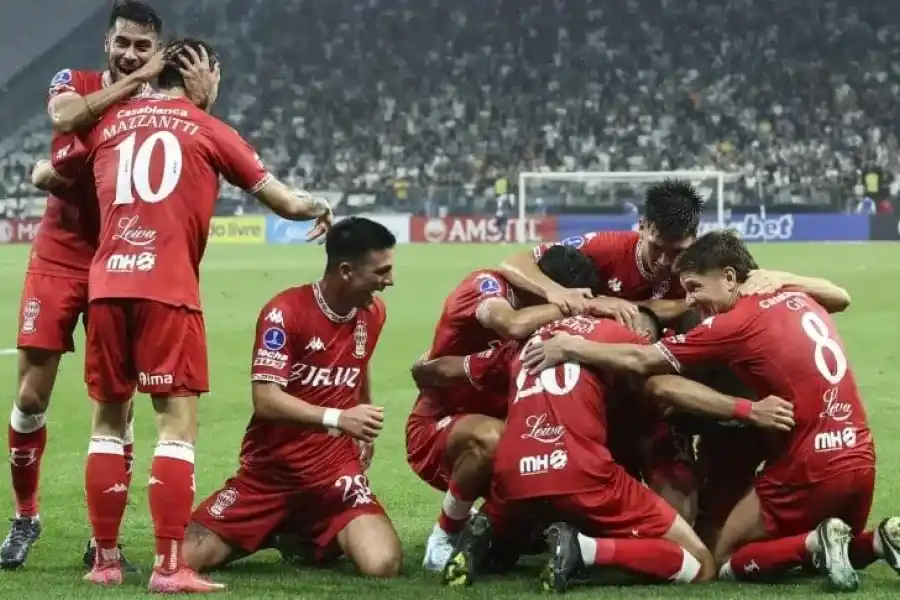 Huracán quiere prolongar su buen momento de local
