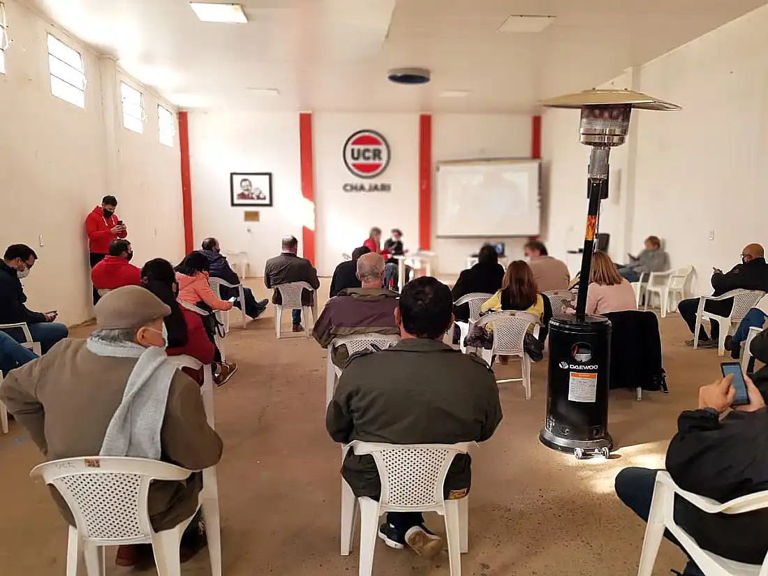 Galimberti y Schneider evitaron castigar a Benedetti por ir en la lista de Frigerio