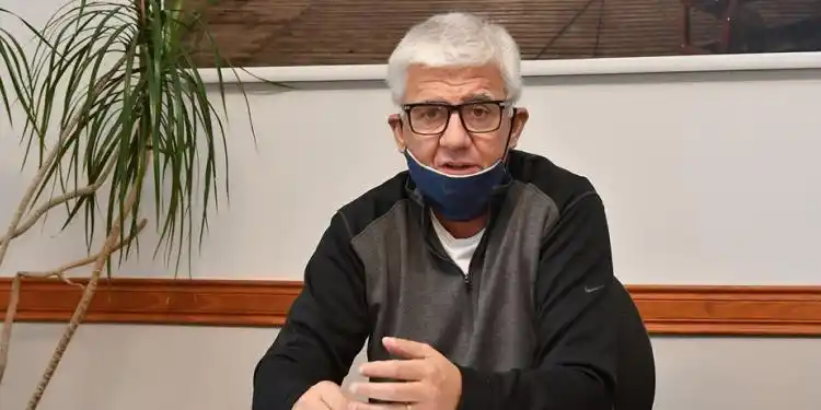 Dichiara advierte que "el enemigo es Juntos" y llama al peronismo a "no tropezar dos veces con la misma piedra"