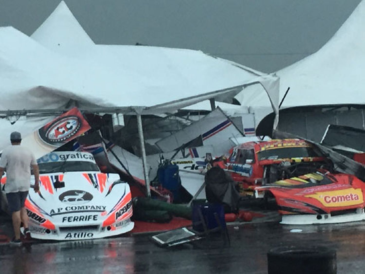 Una cola de tornado pasó sobre el autódromo de Concepción del Uruguay