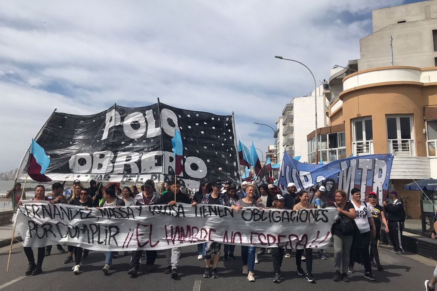 El Frente de Lucha Piquetero marchó con fuertes críticas al Gobierno