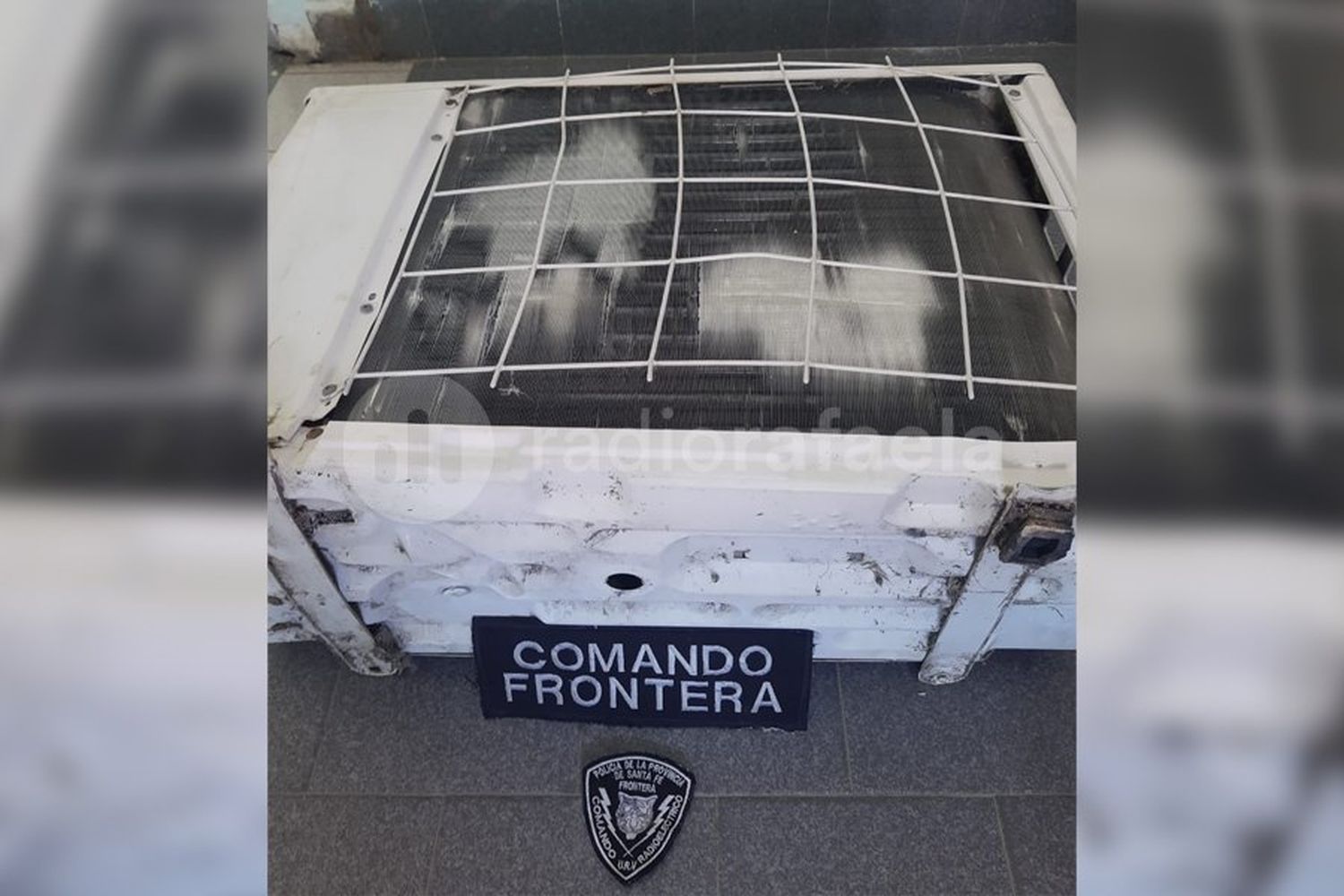 Escuchó ruidos en el techo y descubrió que le robaron el motor de un aire acondicionado