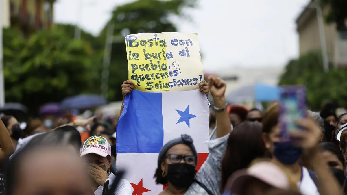 SE CALIENTA LA CALLE EN PANAMÁ: continúan las manifestaciones, mientras el gobierno llama al diálogo