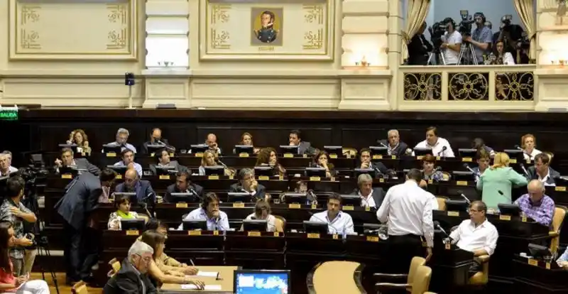 El peronismo profundiza su crisis y en Diputados podría haber hasta cuatro bloques