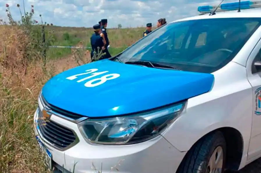 policia cuerpo en descomposición - 1