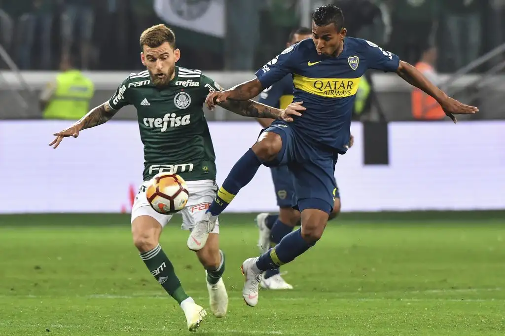 Alfaro define los once que utilizará en Brasil