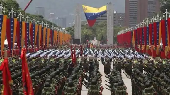 VENEZUELA, LA DE LA SUPUESTA INCLUSIÓN: abren juicios o expulsan de la FAN a militares gay