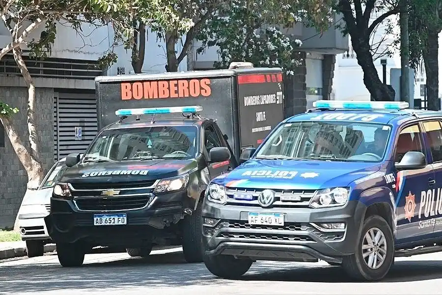 Extraño suceso en la zona céntrica de Santa Fe: un hombre cayó de gran altura y su cuerpo quedó desmembrado