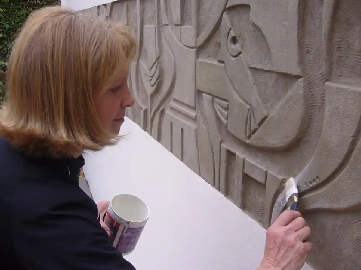 Rita Rossiano, el arte expresado en sus murales         