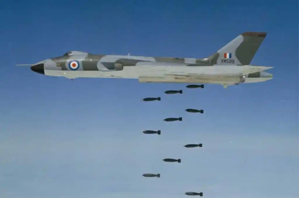 Revelan un plan secreto de Londres para bombardear Argentina durante la guerra de Malvinas