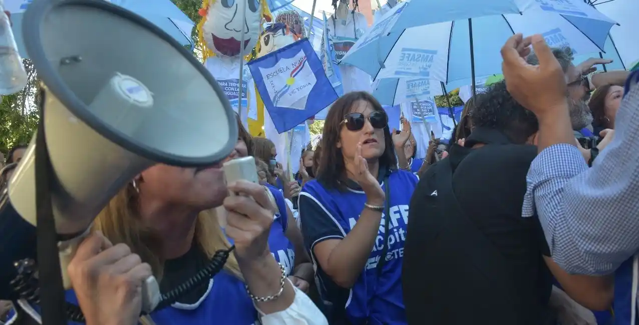 Paritaria docente: sin convocatoria y con paros ratificados para esta semana